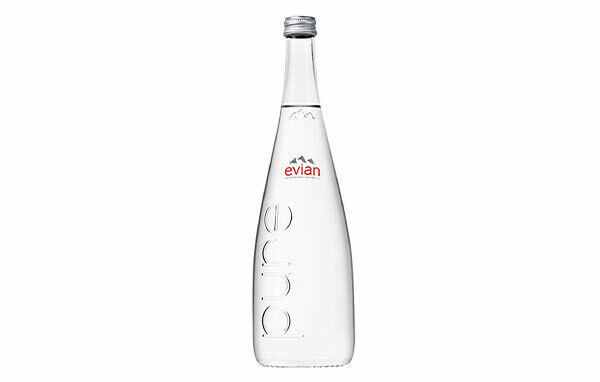 11Woda-mineralna-„Evian”.jpg