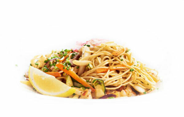 3Udon-smażony-z-owocami-morza.jpg