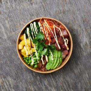 2POKE BOWL z tuńczykiem i trawą morską.jpg