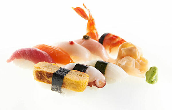 1Nigiri-sushi-set.jpg