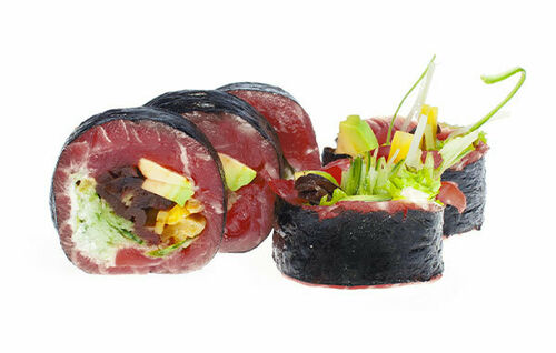 2Sashimi-maki-–-maki-bez-ryżu-–-tuńczyk.jpg